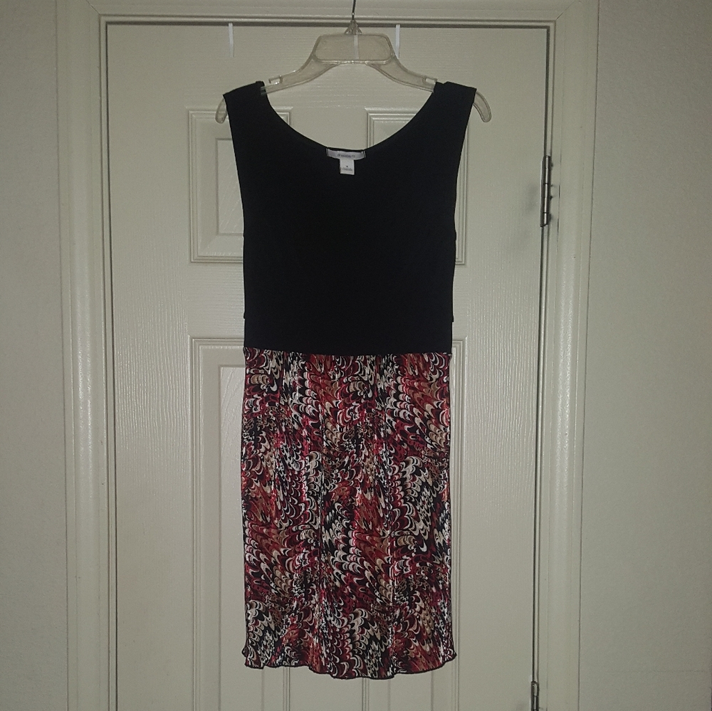 Sleeveless Tunic/Blouse by Dressbarn